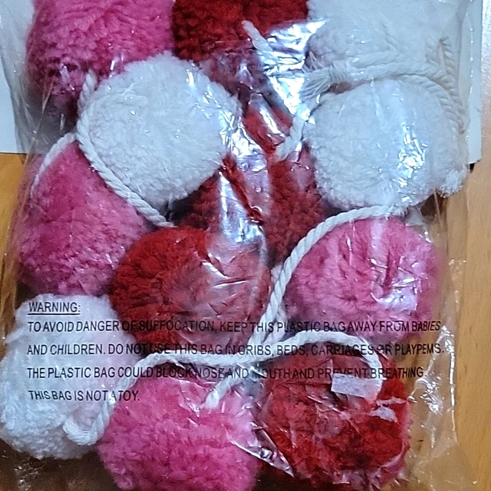 4 for $20 Valentine's day garland